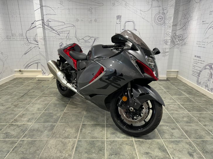 Suzuki GSX1300R HAYABUSA