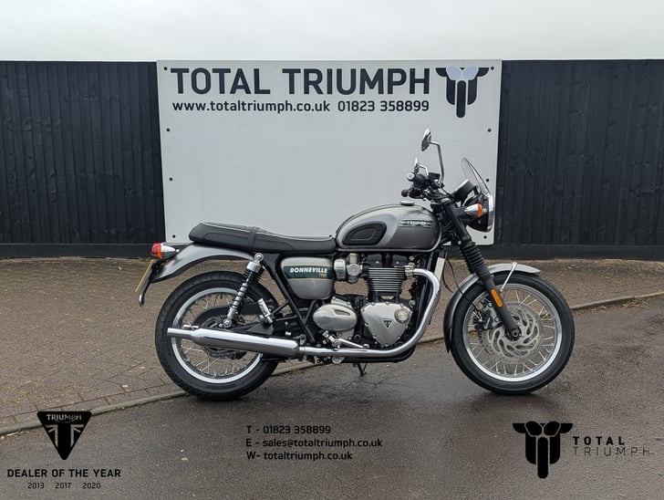 TRIUMPH BONNEVILLE T120