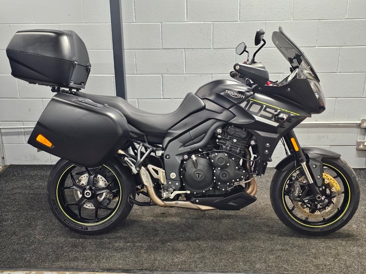 TRIUMPH TIGER SPORT