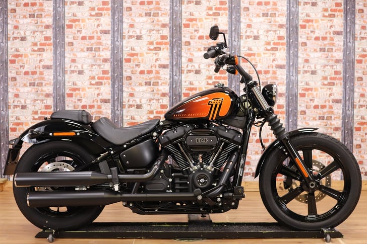 Harley-Davidson SOFTAIL FXBBS STREET BOB 114