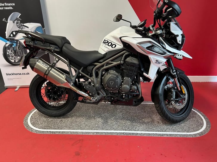 Triumph TIGER 1200 XCA