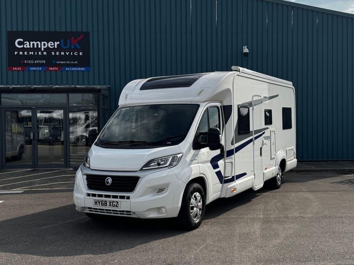 Swift ESCAPE 674