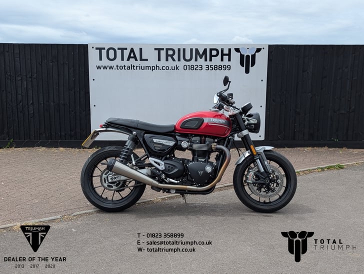 Triumph SPEED TWIN 1200