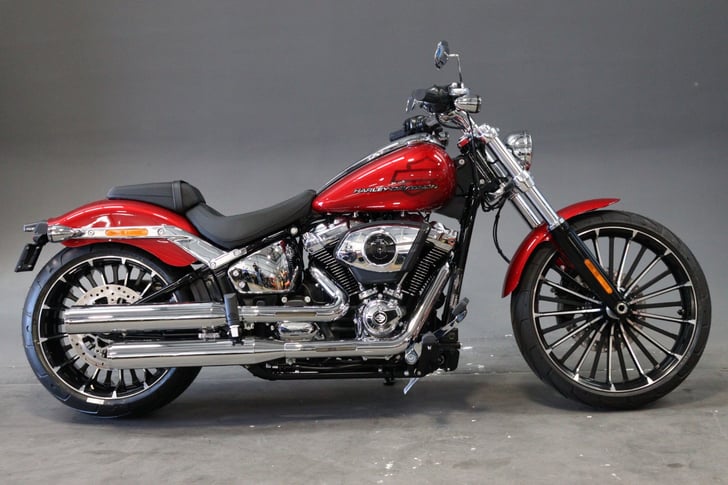 Harley-Davidson SOFTAIL FXBR BREAKOUT