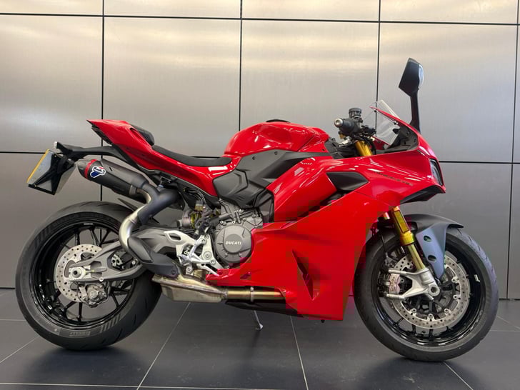 Ducati PANIGALE V2 S