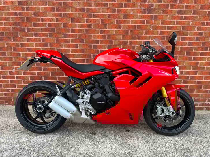 Ducati SUPERSPORT 950 S