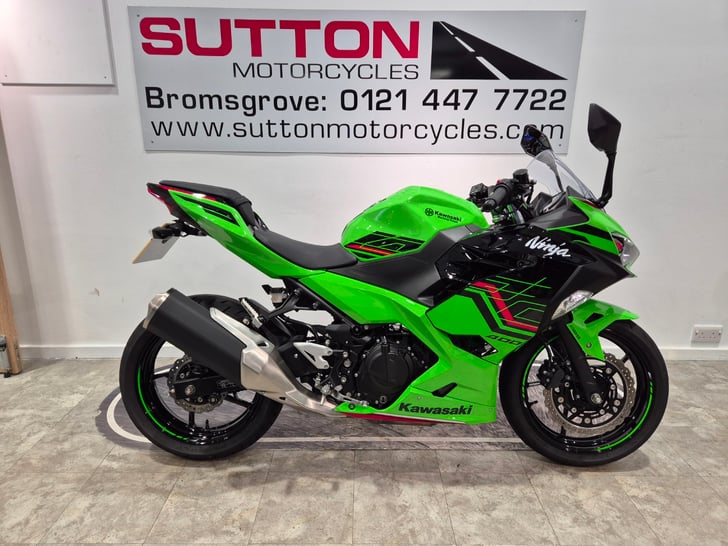 Kawasaki NINJA 400